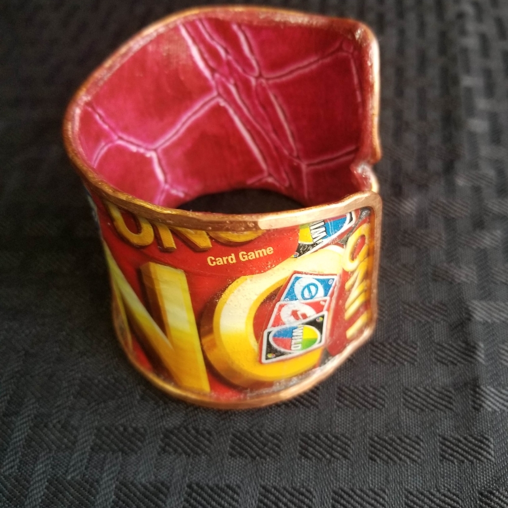 Uno Out Cuff - Picture 8 of 8